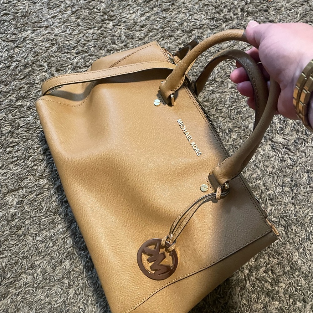 Michael Kors Camel Tan Saffiano Satchel with Gold Hardware - Picture 2 of 7